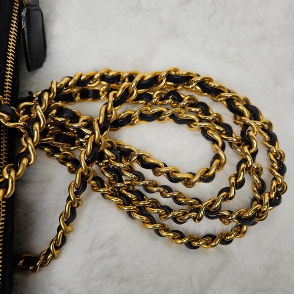 Authentic Prada Tessuto Catena Nylon Quilted Chain Shoulder Bag in Black - Picture 14 of 17